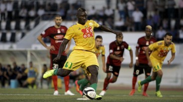 Clube do atacante que morreu na Argélia pode ser expulso do campeonato