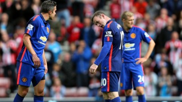 Em momento de transição, Rooney precisa mostrar protagonismo compatível com seu salário