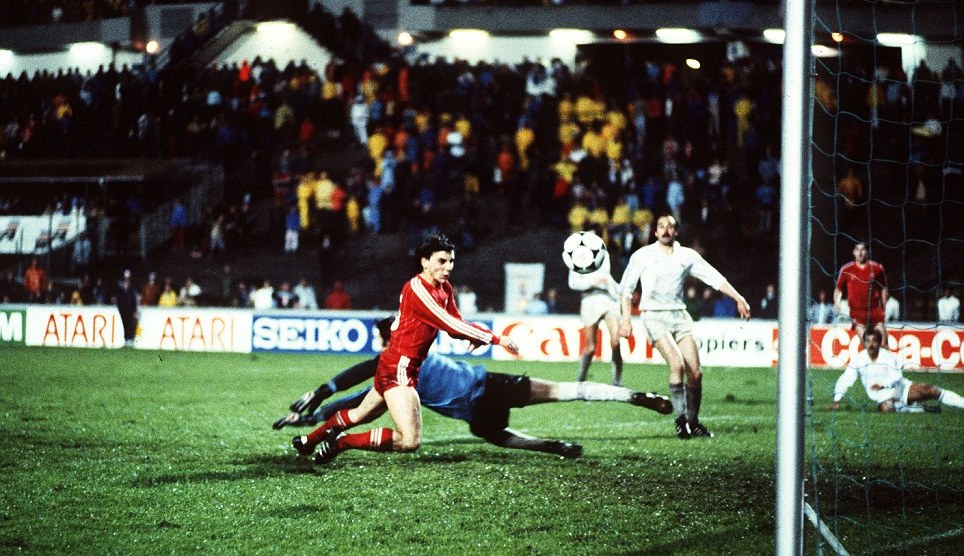 article-2277241-1784EB6D000005DC-453_964x673