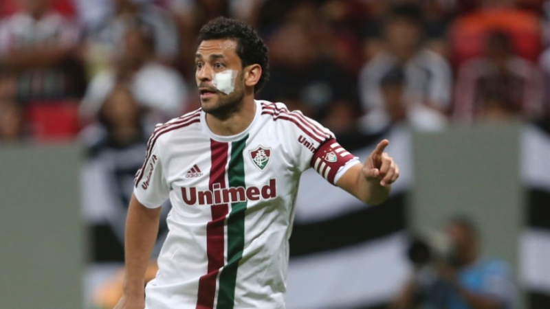 No Cl&aacute;ssico Vov&ocirc;, o garoto Daniel brilha com gola&ccedil;o e Fred amplia a draga