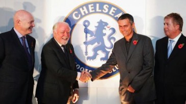 O Chelsea perdeu o torcedor fanático que também foi dono do Jurassic Park