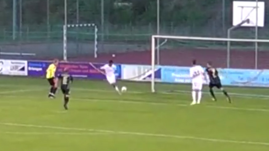 A quinta divisão alemã viu um gol contra tão atrapalhado quanto engraçado