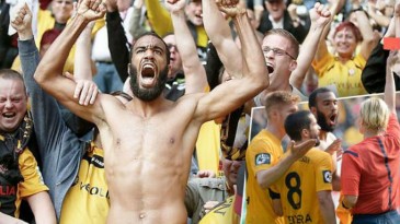 Jogador da terceirona alemã se joga na torcida para comemorar e é expulso