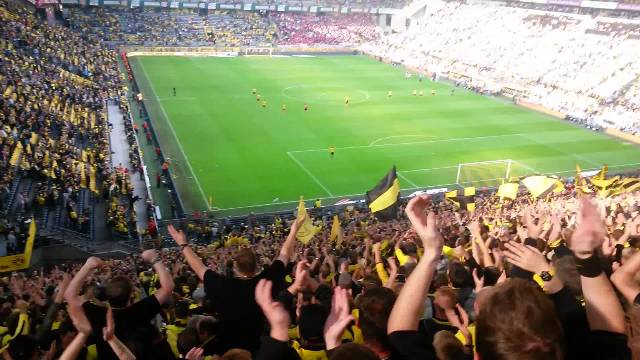 [V&iacute;deo] A recep&ccedil;&atilde;o da Muralha Amarela a Kagawa foi de arrepiar
