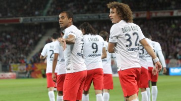 Olha a pintura que Lucas fez na vitória do Paris Saint-Germain