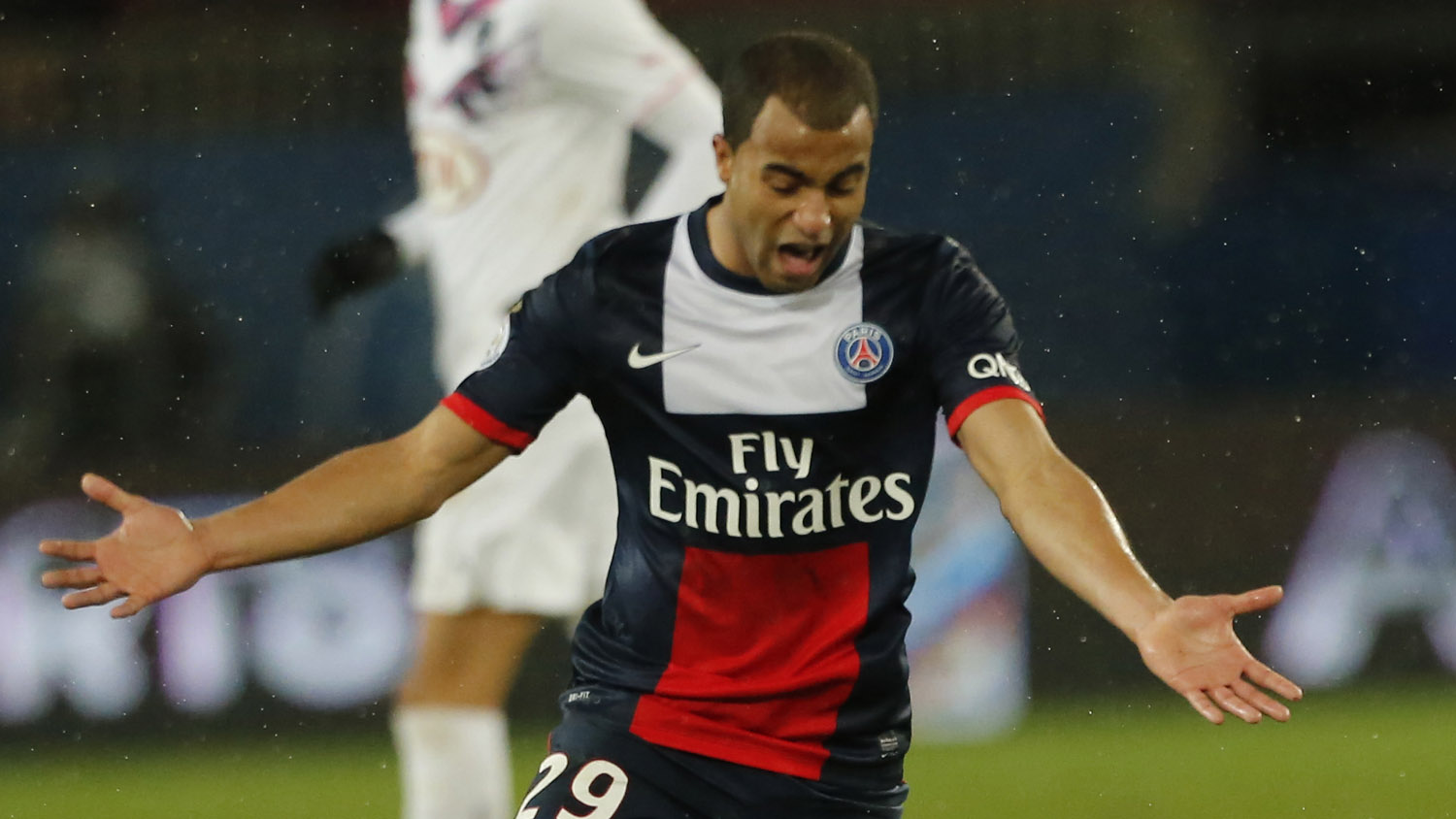 Lucas, do Paris Saint-Germain (Foto: AP)