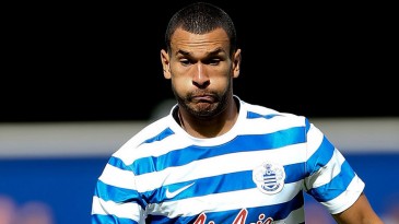 Zagueiro do QPR foi algemado por roubar um cream cheese de R$ 7