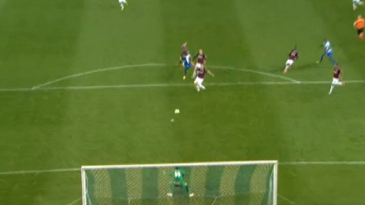 O gol fantasma mais absurdo que você verá por um bom tempo veio do Belgão