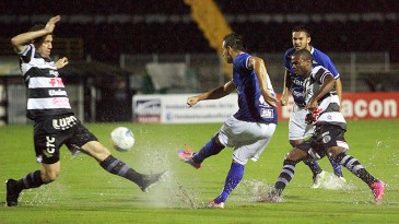 Jogos dos estaduais dão prejuízo para os pequenos, e é por isso que eles querem mais