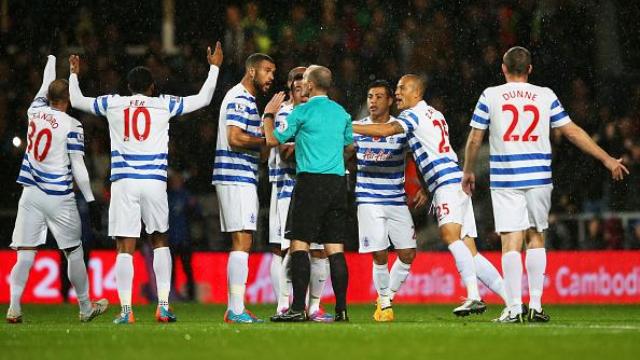 [V&iacute;deo] A proeza de Austin contra o City: dois gols anulados em um minuto
