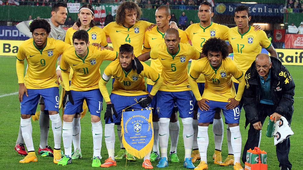 Entrosamento antes de tudo: Dunga n&atilde;o varia o jogo nem nas substitui&ccedil;&otilde;es