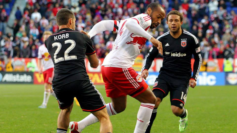 Henry foi gar&ccedil;om na vit&oacute;ria do New York Red Bulls com duas assist&ecirc;ncias brilhantes
