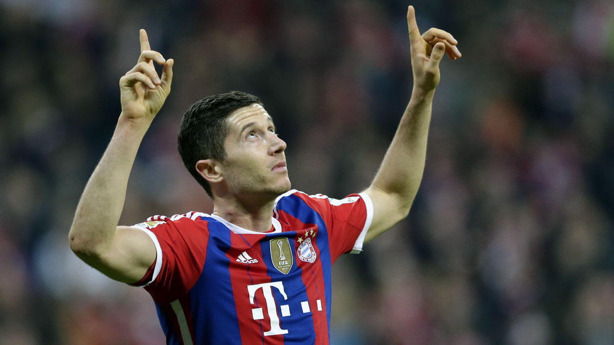 Na press&atilde;o, Bayern vira jogo duro e joga Dortmund para zona do rebaixamento