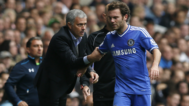 Vendas de Mata e David Luiz contribuem para lucro recorde do Chelsea