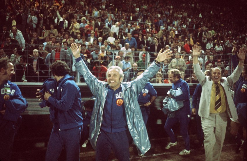 Georg Buschner, t&eacute;cnico da sele&ccedil;&atilde;o alem&atilde;-oriental