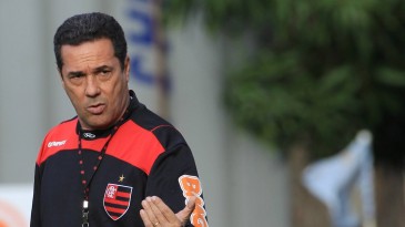 Lei da Mordaça consegue apenas atrair mais críticas ao Carioca e até uma ameaça de racha