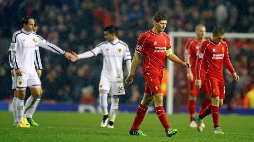 A ra&ccedil;a de Gerrard n&atilde;o foi suficiente para livrar um d&eacute;bil Liverpool da elimina&ccedil;&atilde;o