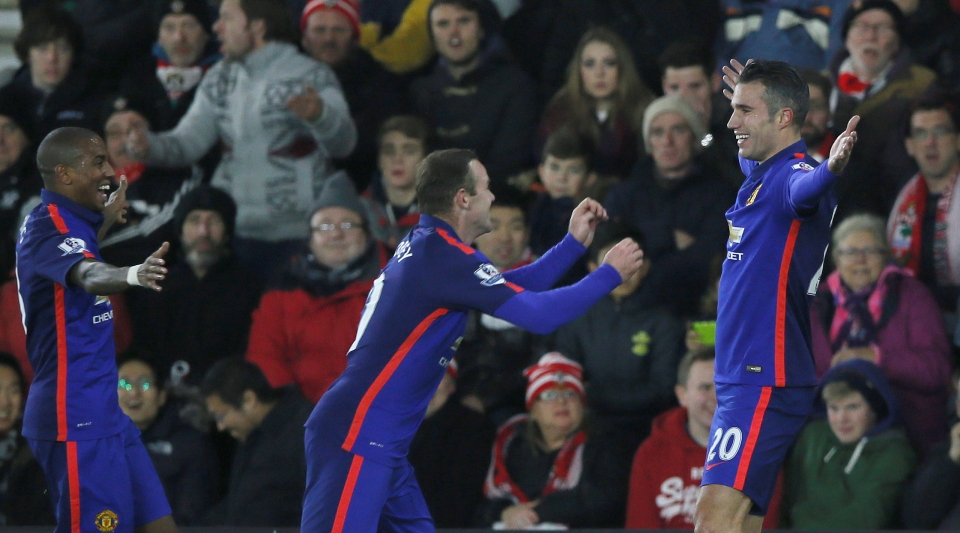 United venceu Southampton na precis&atilde;o de RVP e na salva&ccedil;&atilde;o de De Gea, mas falta para convencer