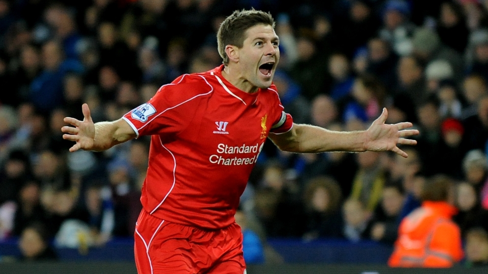 Gerrard vibrou como em seus melhores momentos para livrar o Liverpool do azar