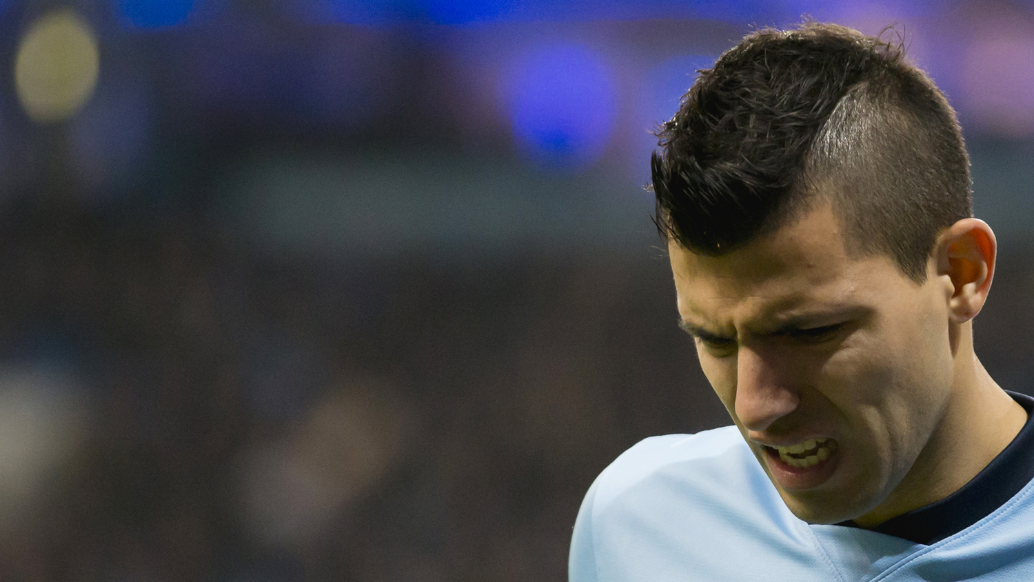 City abre briga pelo t&iacute;tulo ingl&ecirc;s, mas fica dif&iacute;cil comemorar com nova les&atilde;o de Ag&uuml;ero