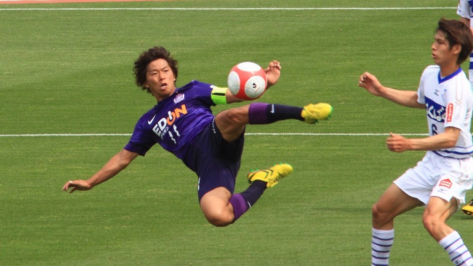 Aprendizes de Tsubasa: os 20 gols mais bonitos da J-League 2014