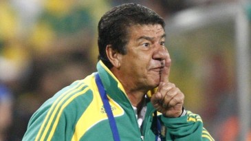 No aniversário de Papai Joel, relembre as duas entrevistas perdidas do técnico em inglês