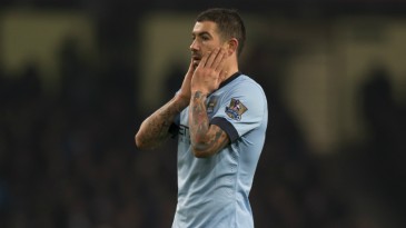 Em 45 minutos, Manchester City jogou rodada perfeita no lixo