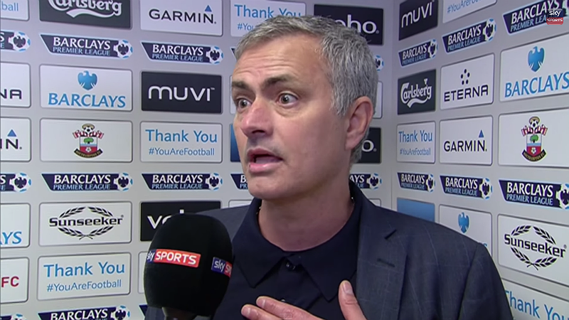 Mourinho em mais um de seus choros: agora diz haver compl&ocirc; contra o Chelsea