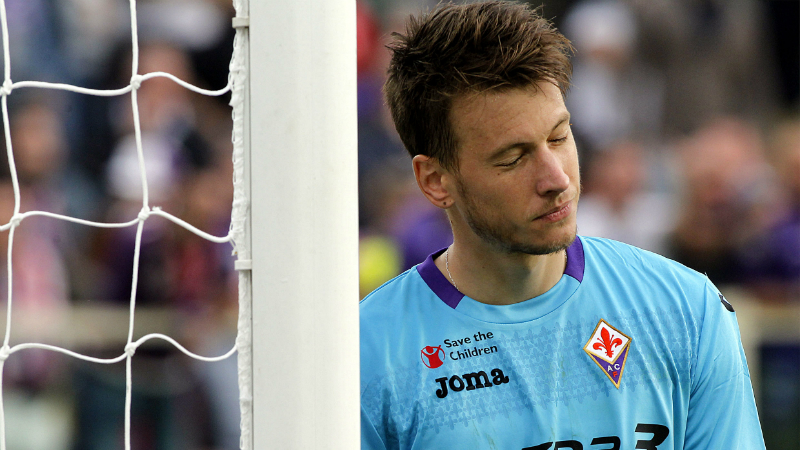 [V&iacute;deo] A poss&iacute;vel trai&ccedil;&atilde;o de Neto j&aacute; come&ccedil;ou a ser condenada pela torcida da Fiorentina