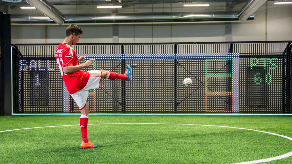 O Benfica se aproximou do futuro com este simulador para aprimorar os treinos