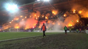 Brondby desenvolve chama que não queima para torcida fazer shows pirotécnicos com segurança