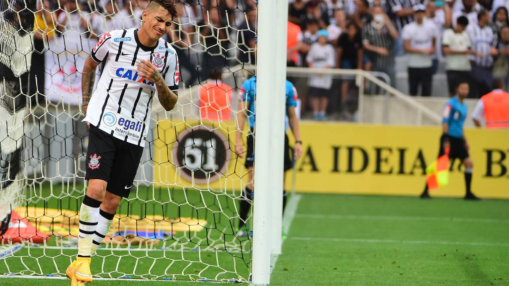Corinthians encontrou a ofensividade tarde demais e o castigo &eacute; o grupo da morte