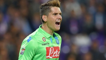 Tevez e Higuaín destruíram, mas foi Rafael quem venceu Buffon e deu a Supercopa ao Napoli