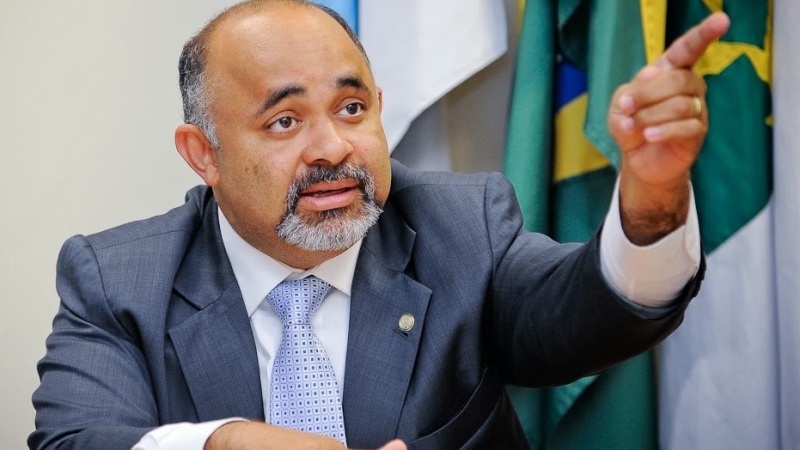 As coisas mais baguais que lemos hoje