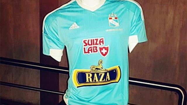 Cristal-Sporting-Cristal-Raza