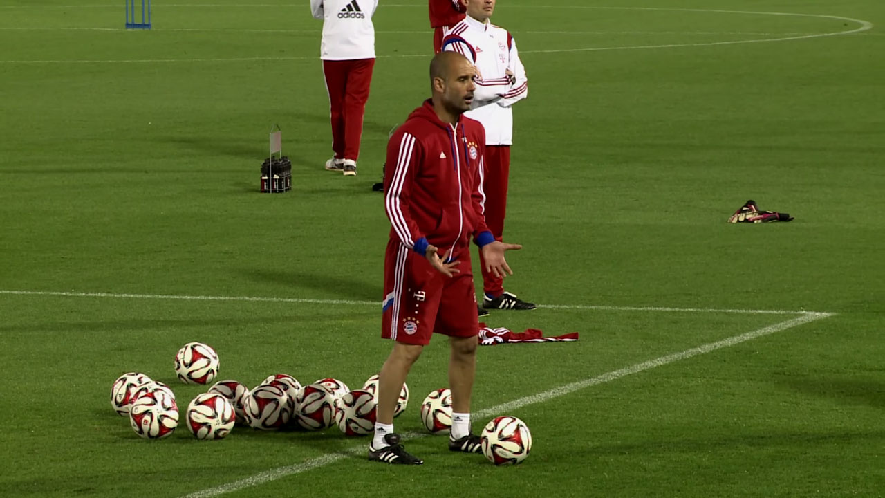 H&aacute; amor no Bayern: Guardiola mandou ver um &ldquo;Eu te amo, Badstuber&rdquo; no treino