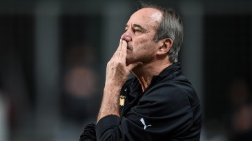 Na contramão dos gastos irresponsáveis, Levir reconstrói o Atlético com garotos e bom senso