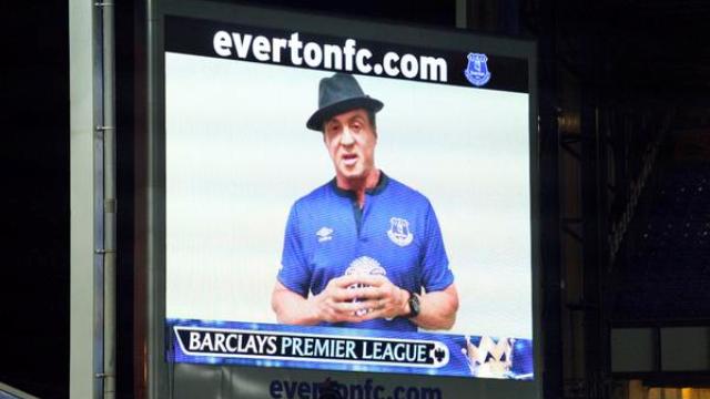 Stallone apareceu no tel&atilde;o e a torcida do Everton participar&aacute; da nova sequ&ecirc;ncia de Rocky