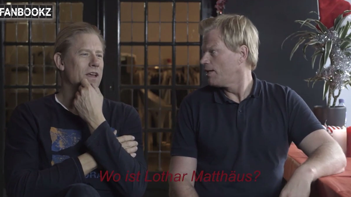Schmeichel e Kahn assistem &agrave; final da Champions de 1999 juntos e cornetam Hitzfeld