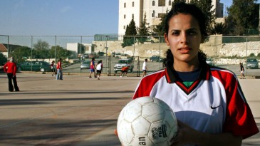 [Retrospectiva 2015] A mulher árabe, cristã e jogadora de futebol que fundou a seleção da Palestina e chegou à Fifa