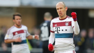 No mais do mesmo de outro passeio, Robben e Ribéry deixam o Bayern em alta voltagem