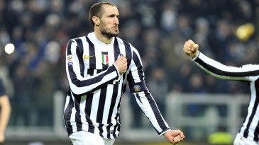 Chiellini provoca: “Eu torcia para o Milan, mas as pessoas crescem e melhoram”