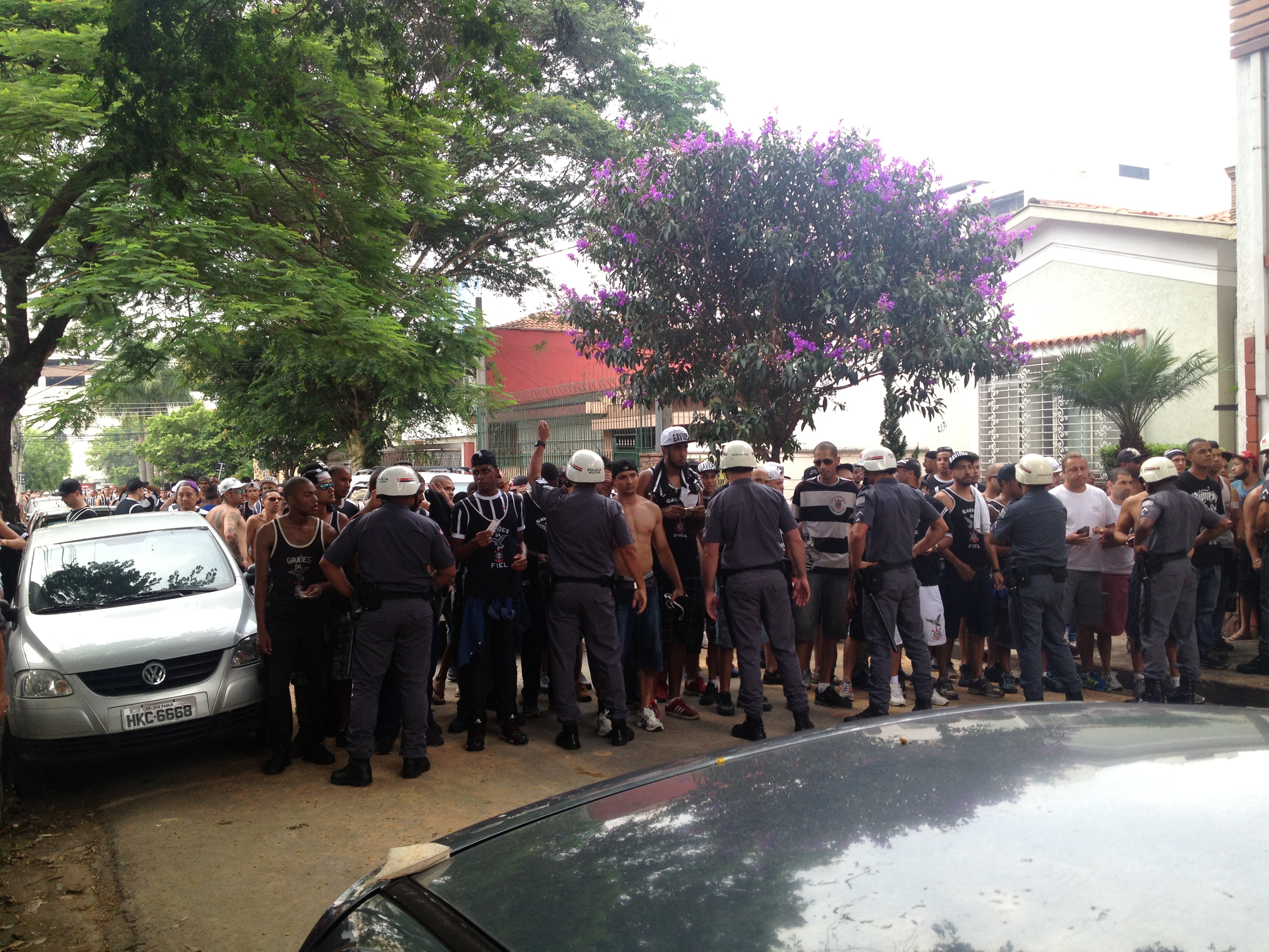As organizadas chegam ao Allianz Parque (Foto: Bruno Bonsanti/Trivela)