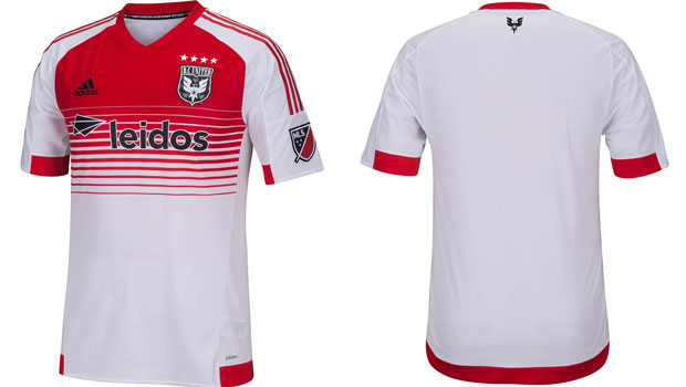 DC United, dos EUA, estampa &ldquo;Esta noche tenemos que ganar&rdquo; na camisa