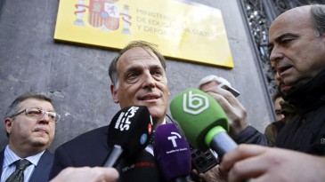 Clubes pressionam presidente da federação espanhola por venda centralizada de direitos de TV