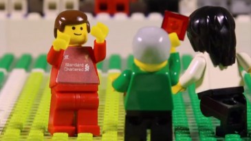 Os 38 segundos de Gerrard contra o Manchester United foram recontados em Lego