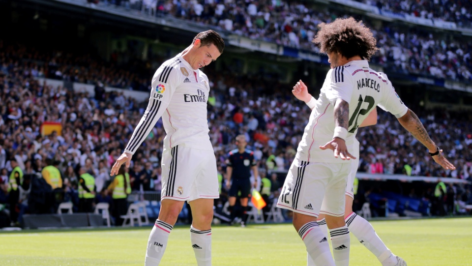 Cinco gols s&oacute; de Cristiano e 9 a 1 no placar: o Real Madrid demoliu o Granada e os n&uacute;meros