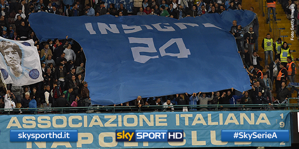 Bandeira da torcida em apoio ao italiano