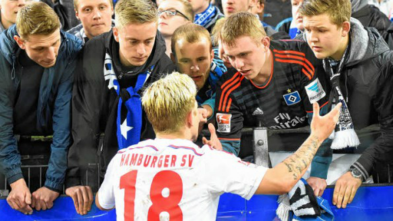 [V&iacute;deo] Holtby mostrou seu lado passional ao justificar &agrave; torcida a derrota do Hamburgo