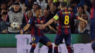 Iniesta jogou só 45 minutos, mas trouxe de volta o encanto com a camisa do Barcelona